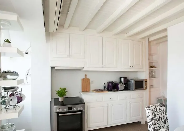 Elegant Traditional House In Mykonos Centre *